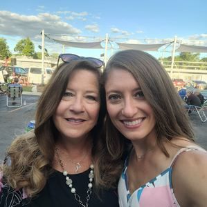 Meet your Posher, Tara